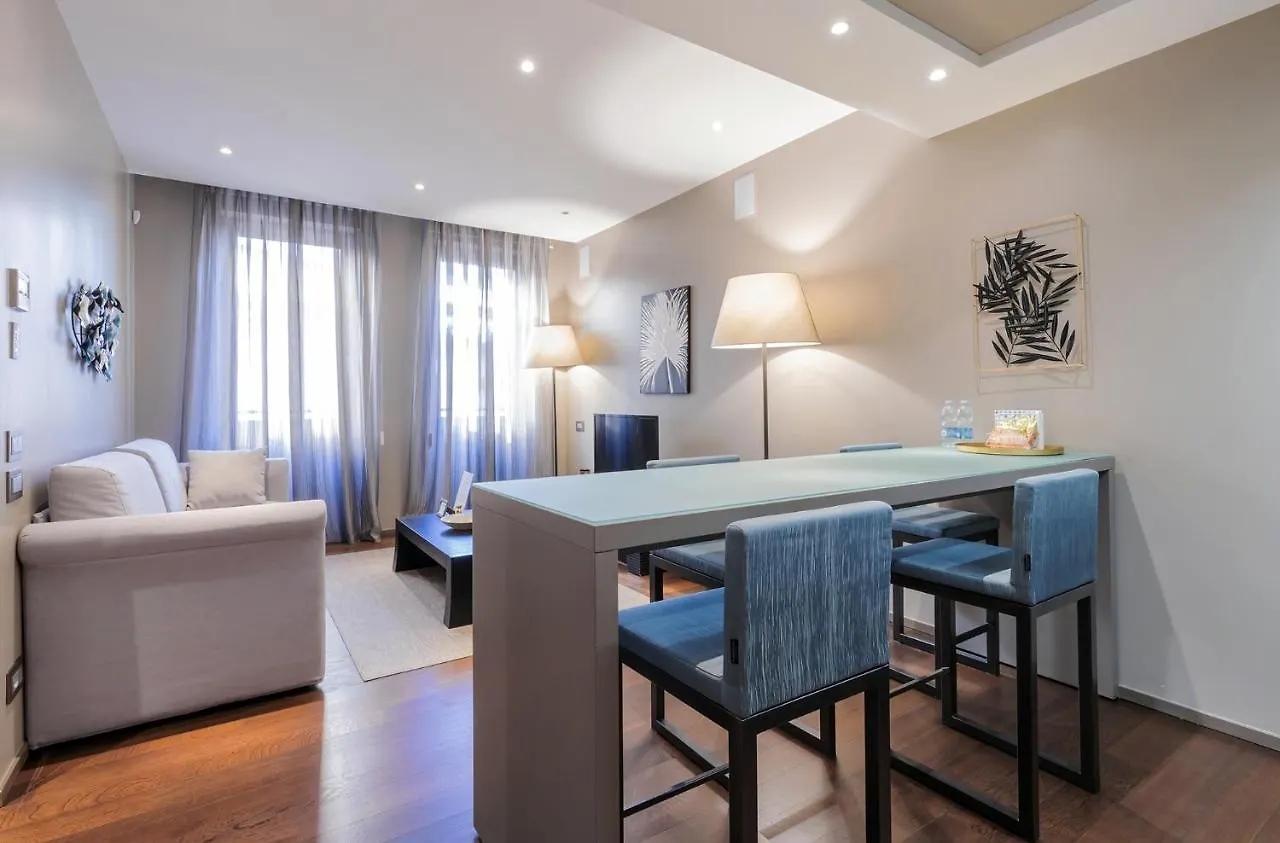 Apartment Milan Retreats Duomo Suites Italien