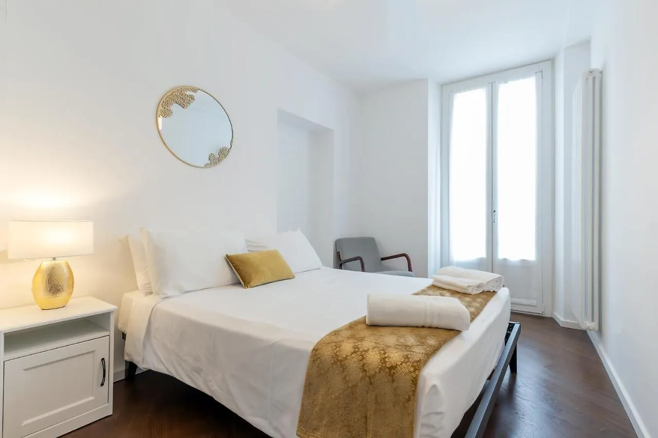 Milan Retreats Duomo Suites Apartment