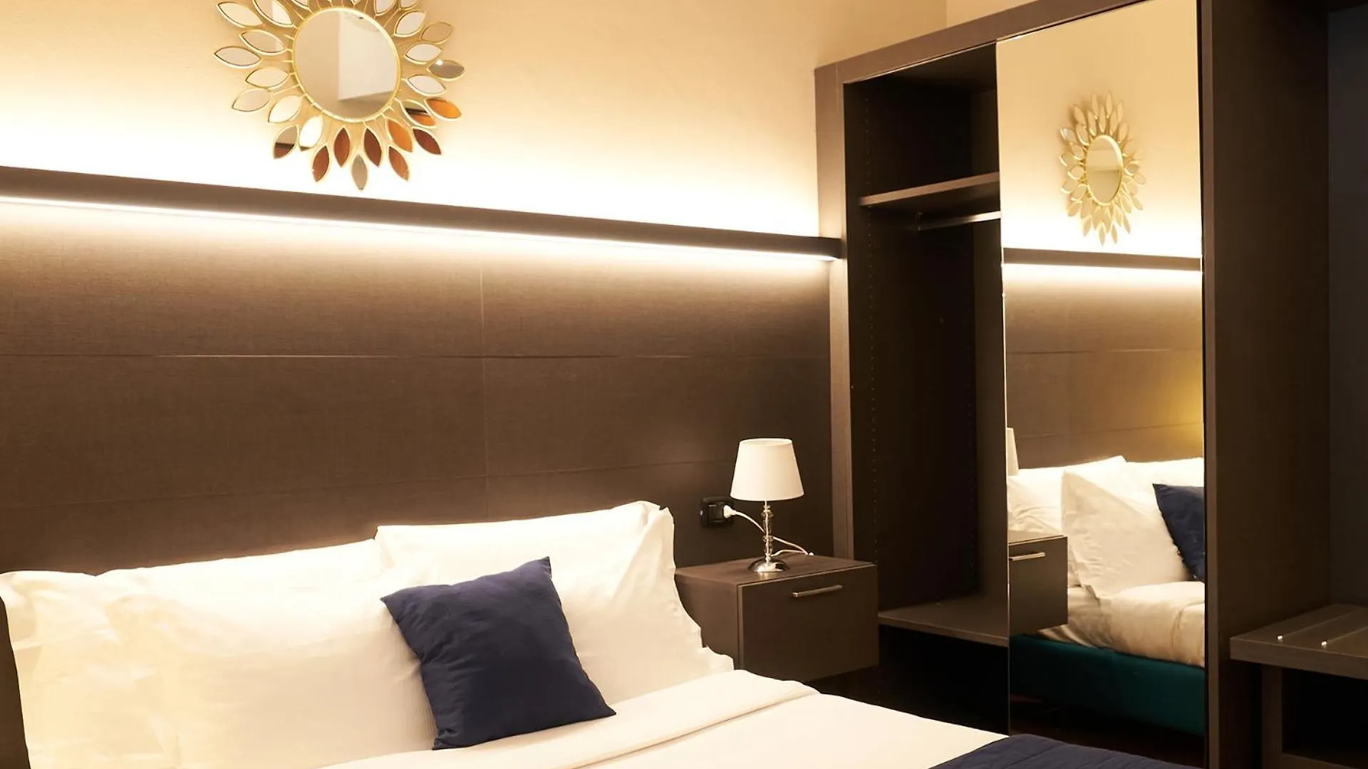 Milan Retreats Duomo Suites 0*,  Italien