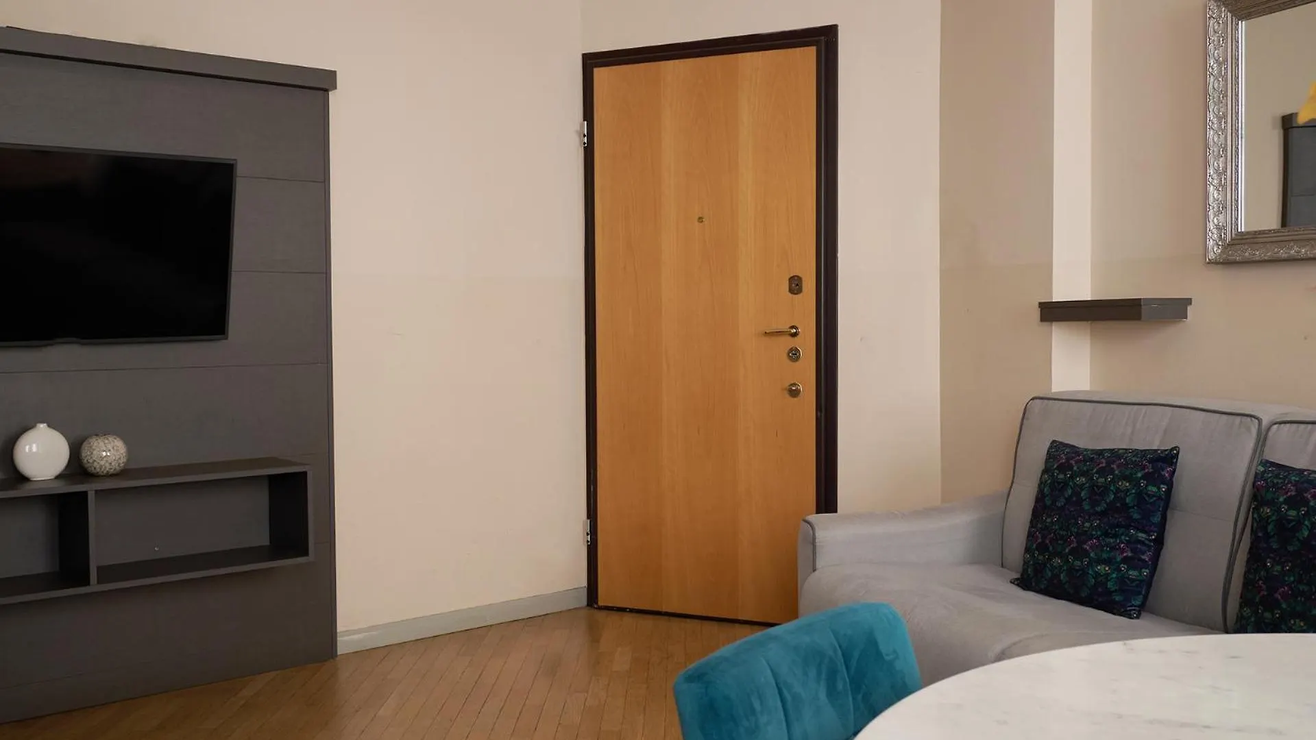 Apartment Milan Retreats Duomo Suites