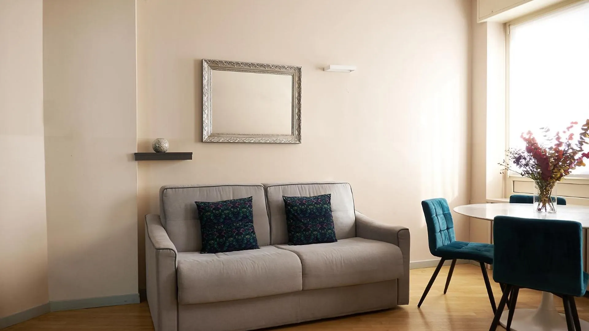 Milan Retreats Duomo Suites Apartment