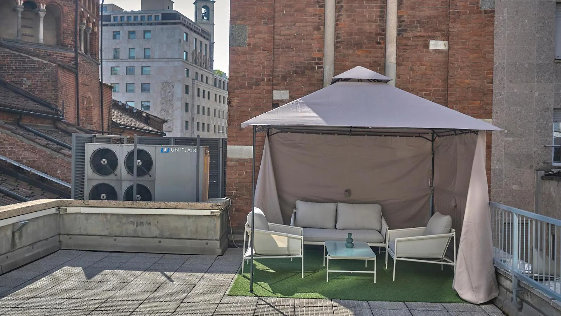 Milan Retreats Duomo Suites Apartment