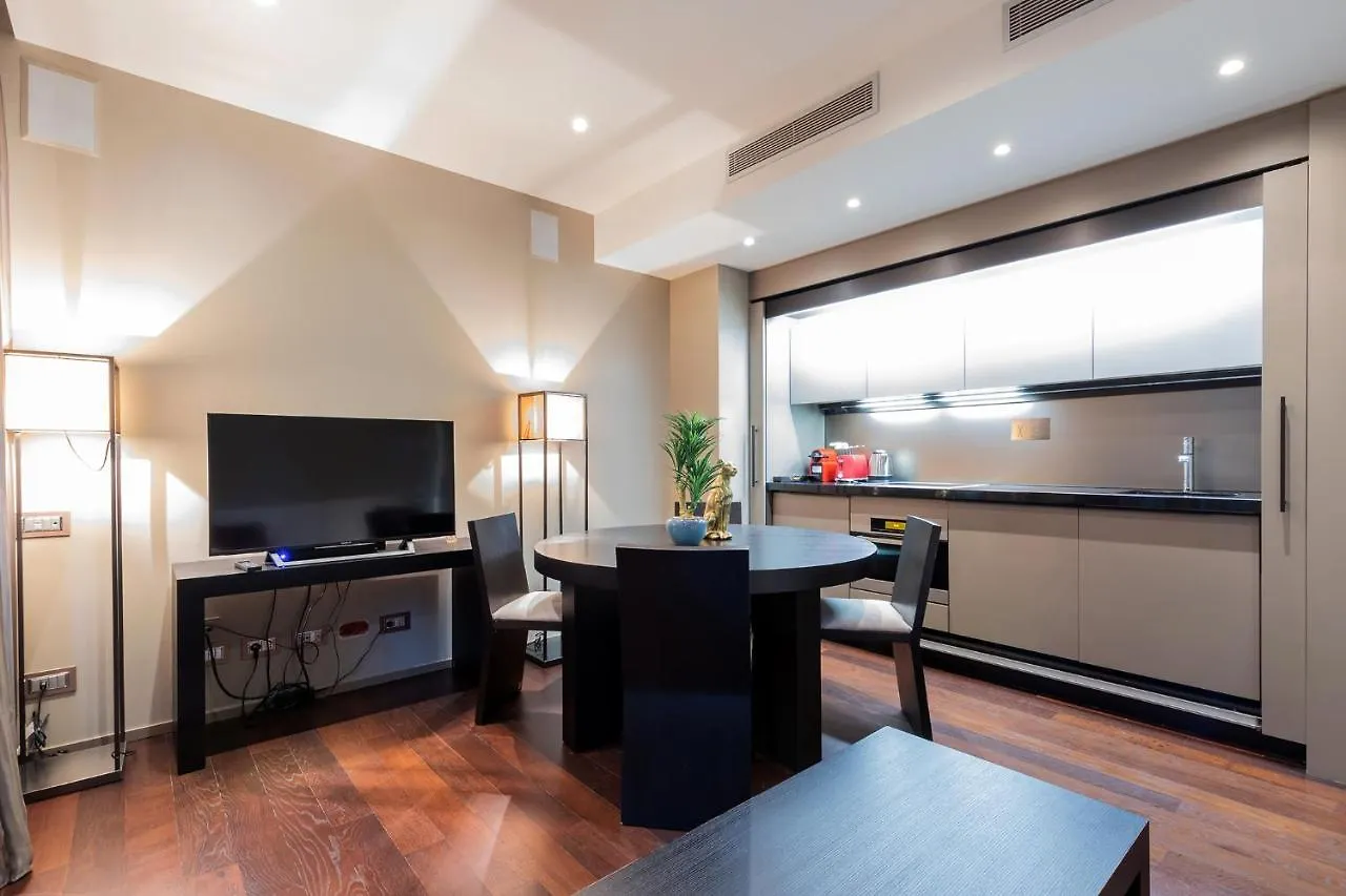 Milan Retreats Duomo Suites Daire