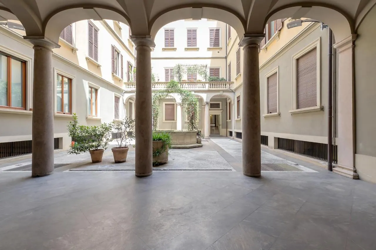 Milan Retreats Duomo Suites 0*,  Italy